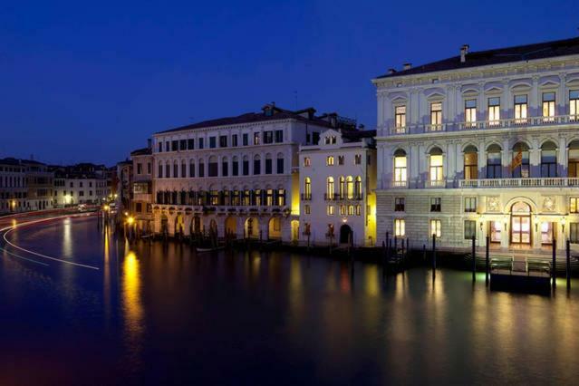 Key Location Near Palazzo Grassi Villa Velence Kültér fotó
